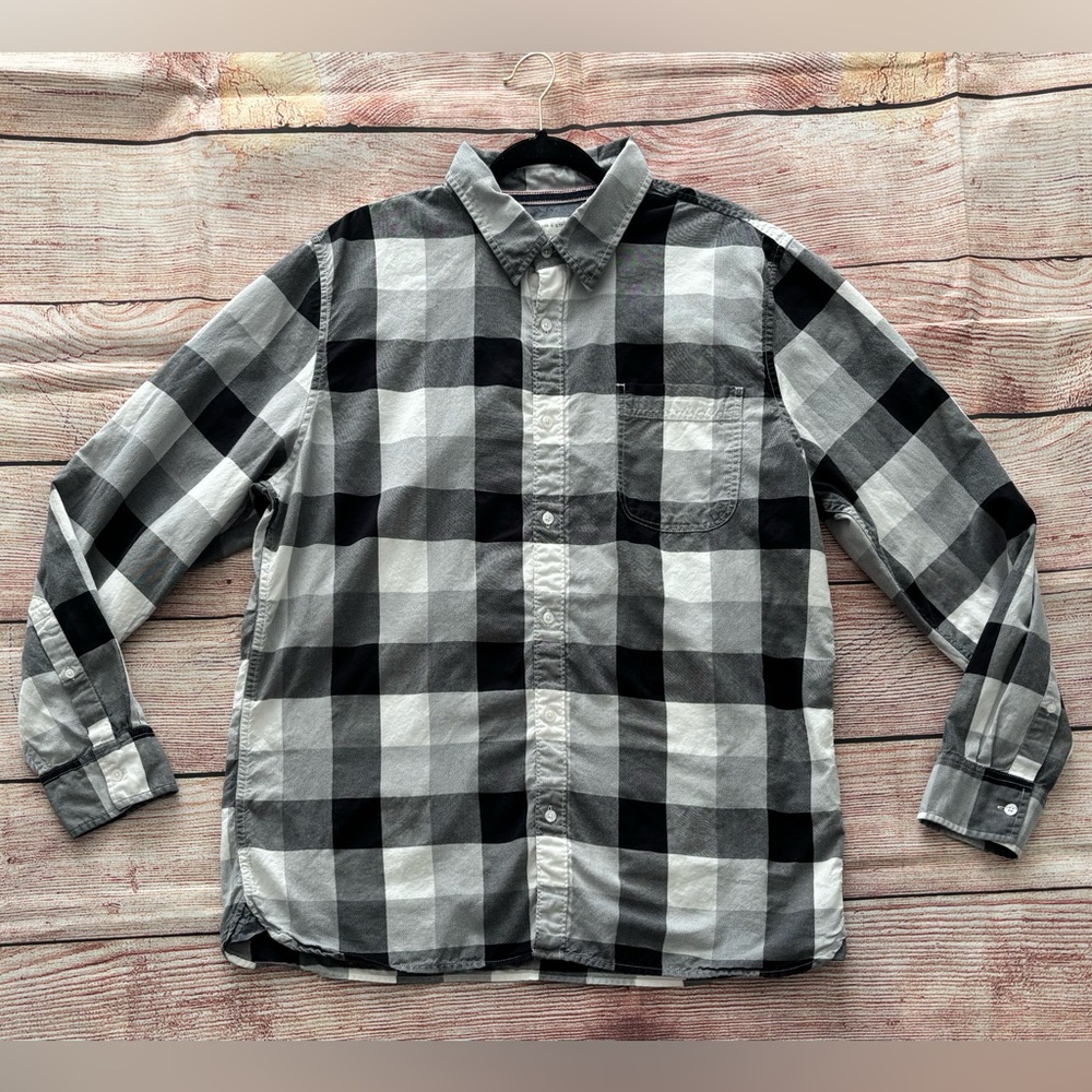 Sun + Stone • Men's Burke Regular-Fit Plaid Button-Down Shirt - Size XXL - Picture 11 of 16